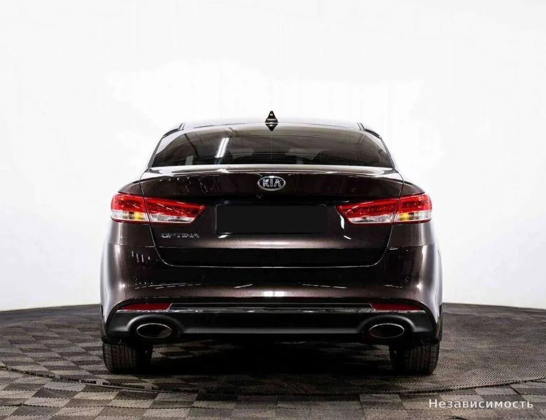 KIA Optima 2018 с пробегом — фото 5