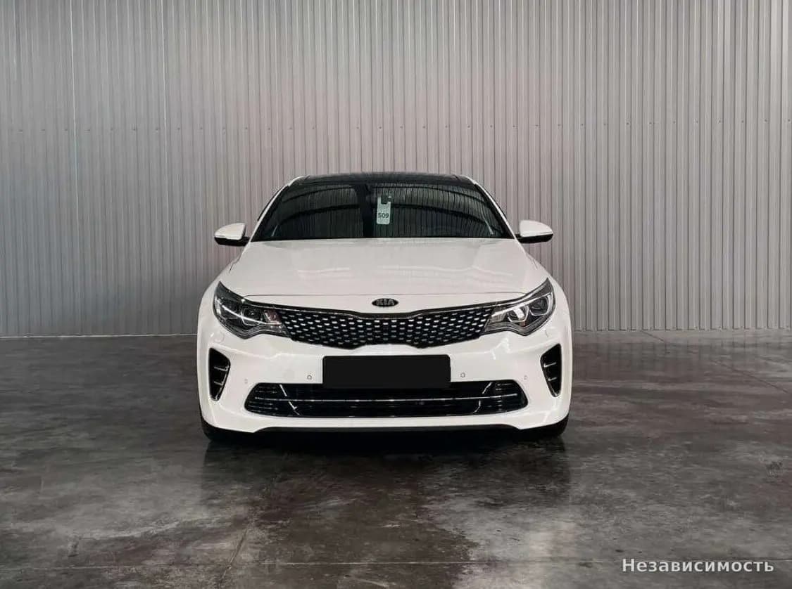 KIA Optima 2017 с пробегом — фото 2