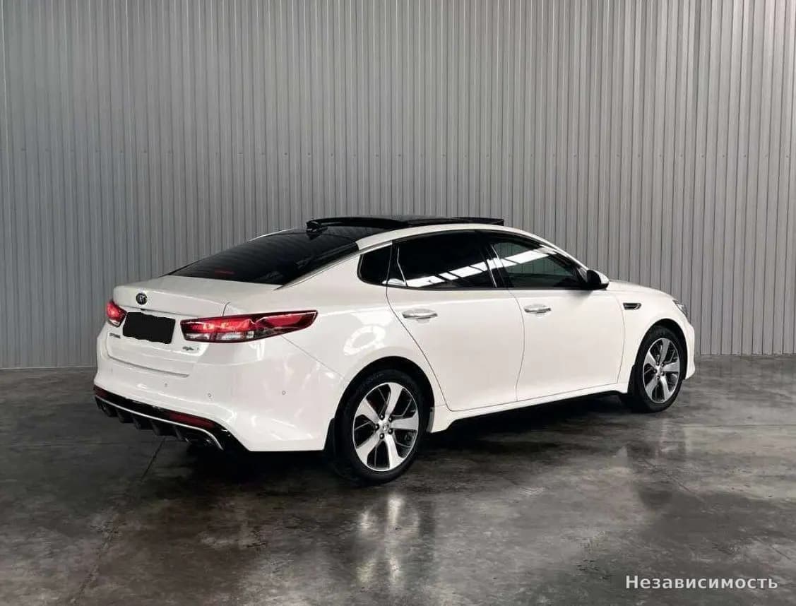 KIA Optima 2017 с пробегом — фото 5