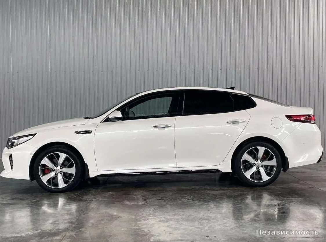 KIA Optima 2017 с пробегом — фото 8