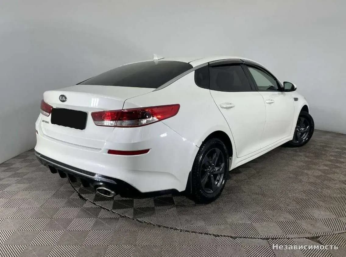 KIA Optima 2018 с пробегом — фото 4