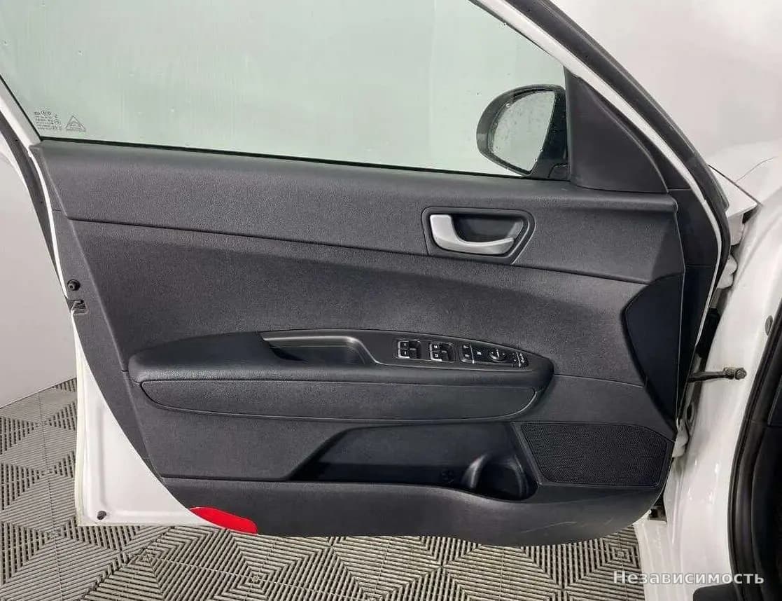 KIA Optima 2018 с пробегом — фото 6