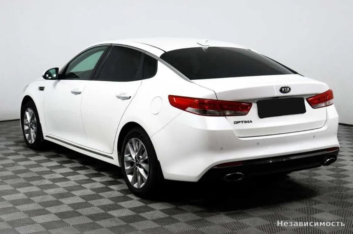 KIA Optima 2016 с пробегом — фото 7