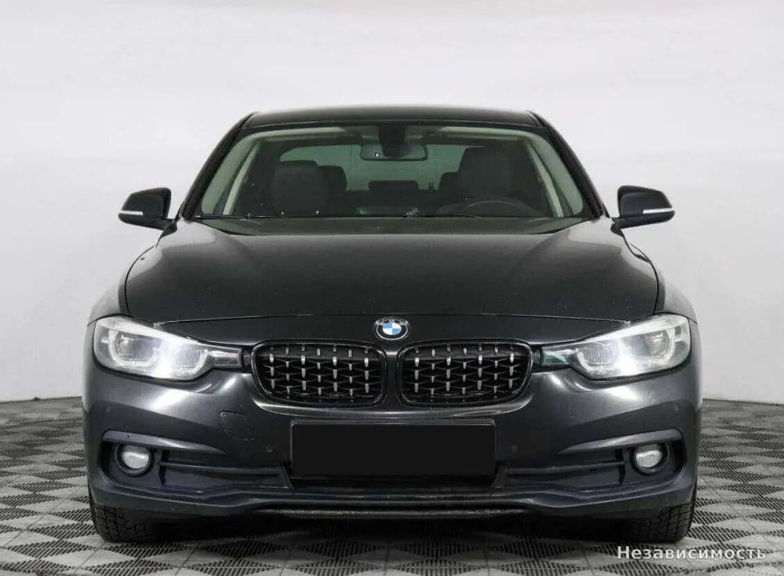 BMW 3 серии 2017 с пробегом — фото 3