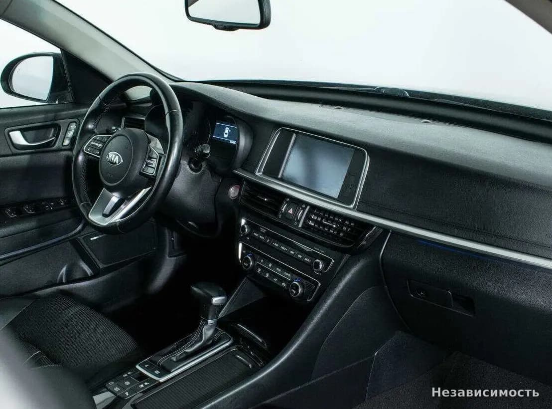 KIA Optima 2019 с пробегом — фото 9