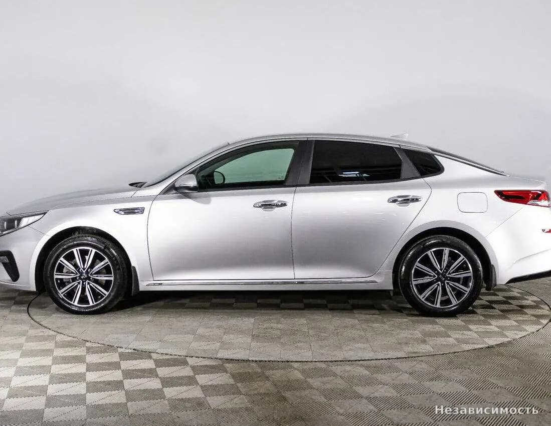 KIA Optima 2019 с пробегом — фото 8