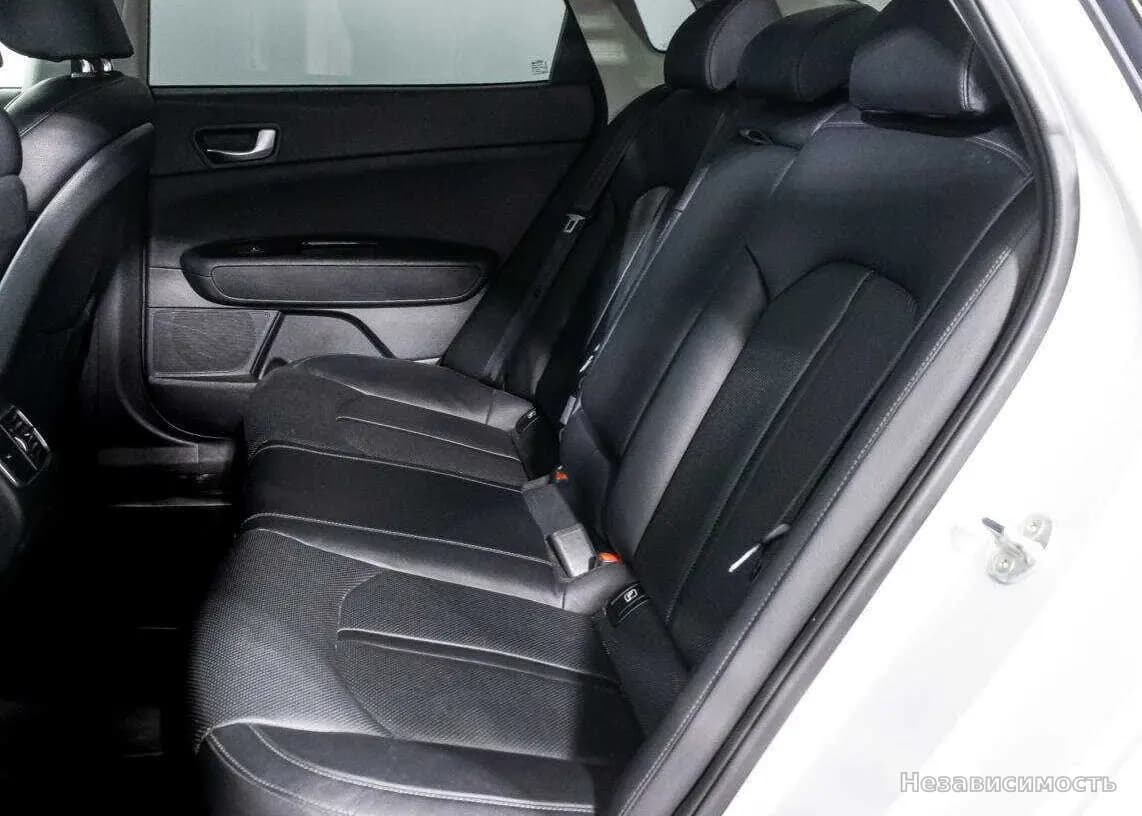 KIA Optima 2019 с пробегом — фото 10