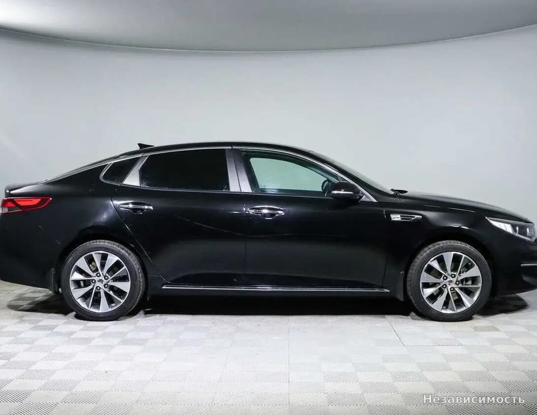 KIA Optima 2018 с пробегом — фото 4