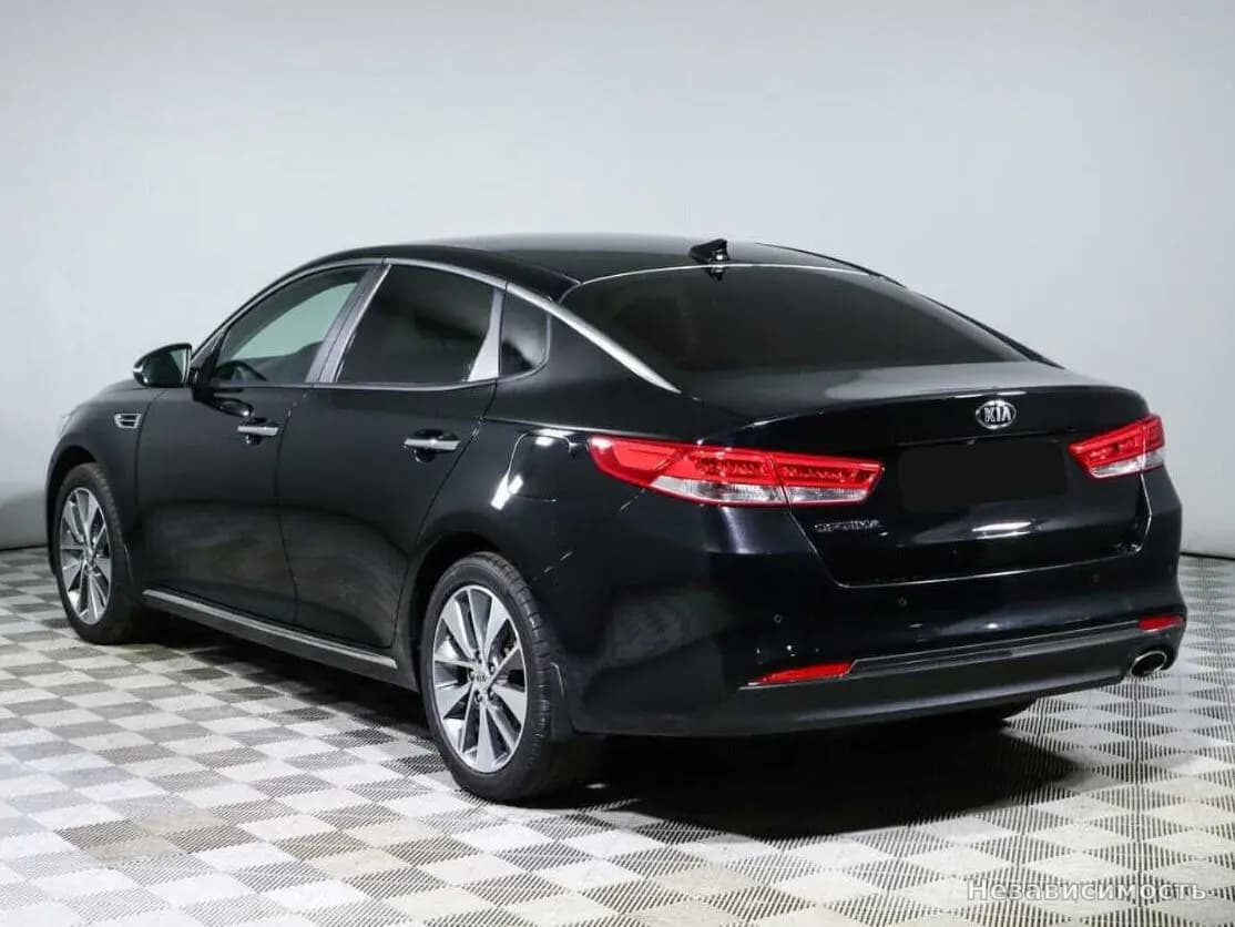 KIA Optima 2018 с пробегом — фото 7