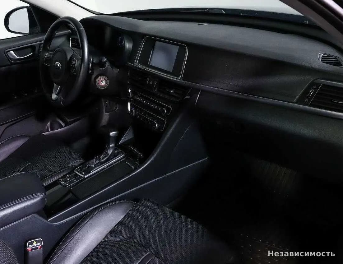 KIA Optima 2018 с пробегом — фото 9