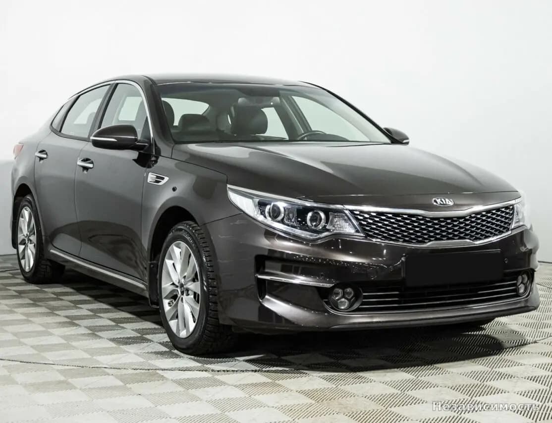 KIA Optima 2017 с пробегом — фото 3