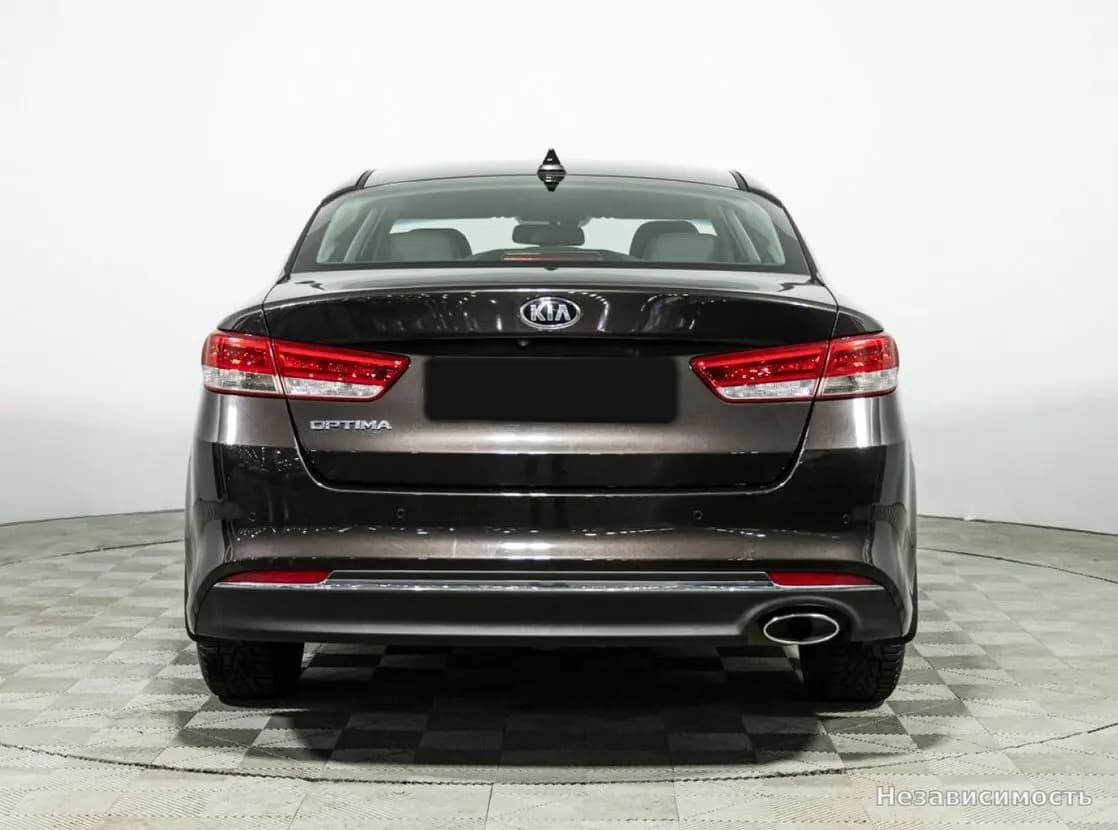 KIA Optima 2017 с пробегом — фото 5
