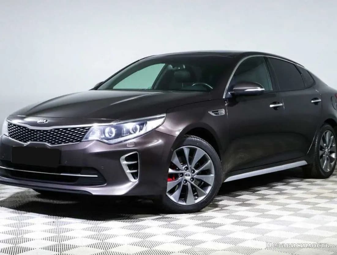 KIA Optima 2017 с пробегом — фото 1