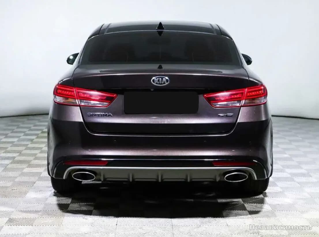 KIA Optima 2017 с пробегом — фото 6