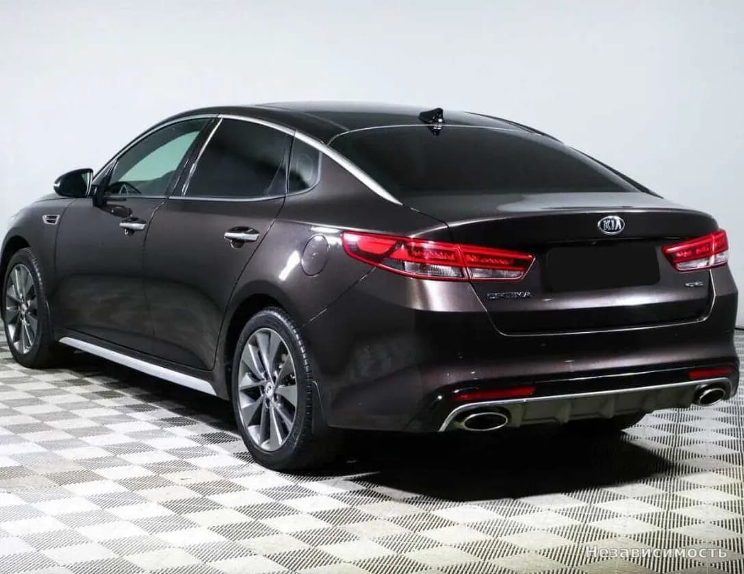 KIA Optima 2017 с пробегом — фото 7