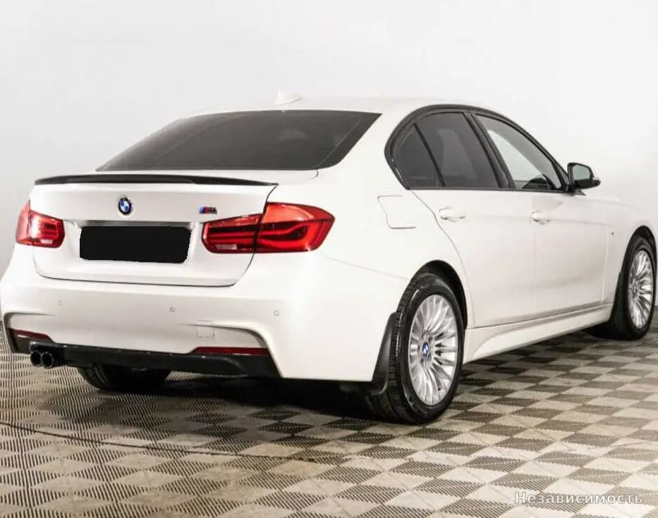 BMW 3 серии 2016 с пробегом — фото 5