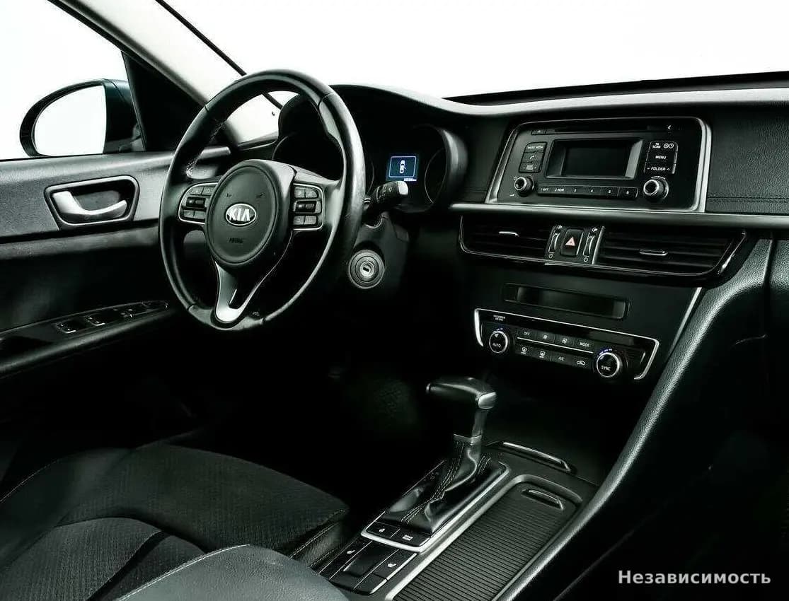 KIA Optima 2017 с пробегом — фото 9