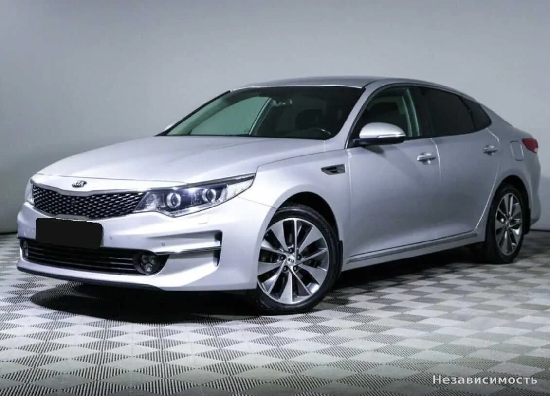 KIA Optima 2018 с пробегом — фото 1