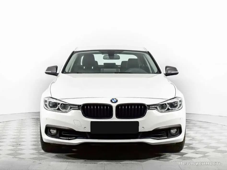 BMW 3 серии 2015 с пробегом — фото 2