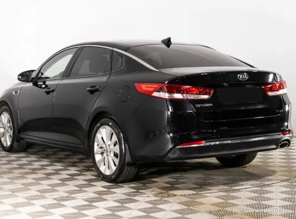 KIA Optima 2017 с пробегом — фото 7