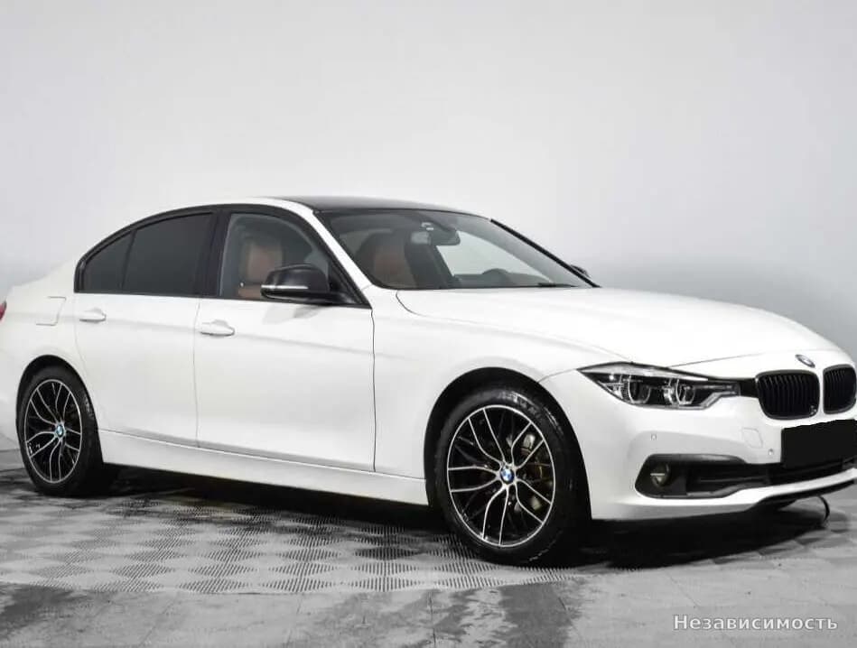 BMW 3 серии 2017 с пробегом — фото 3