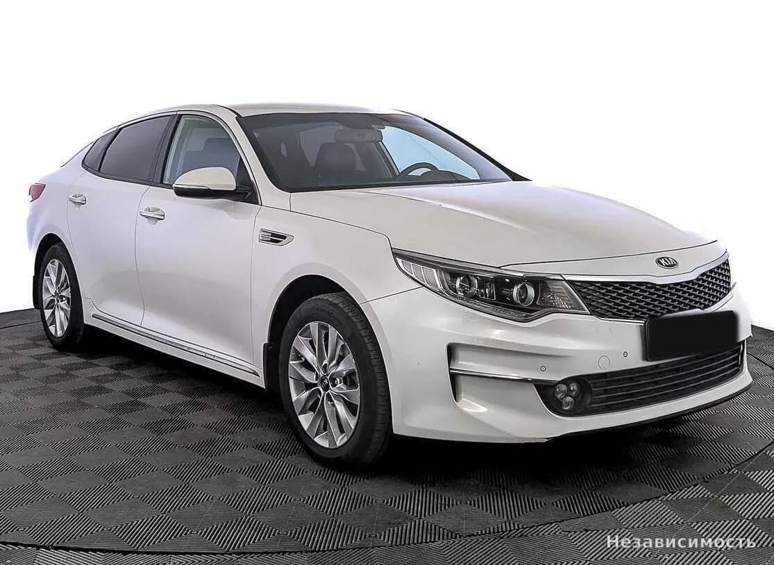 KIA Optima 2017 с пробегом — фото 3