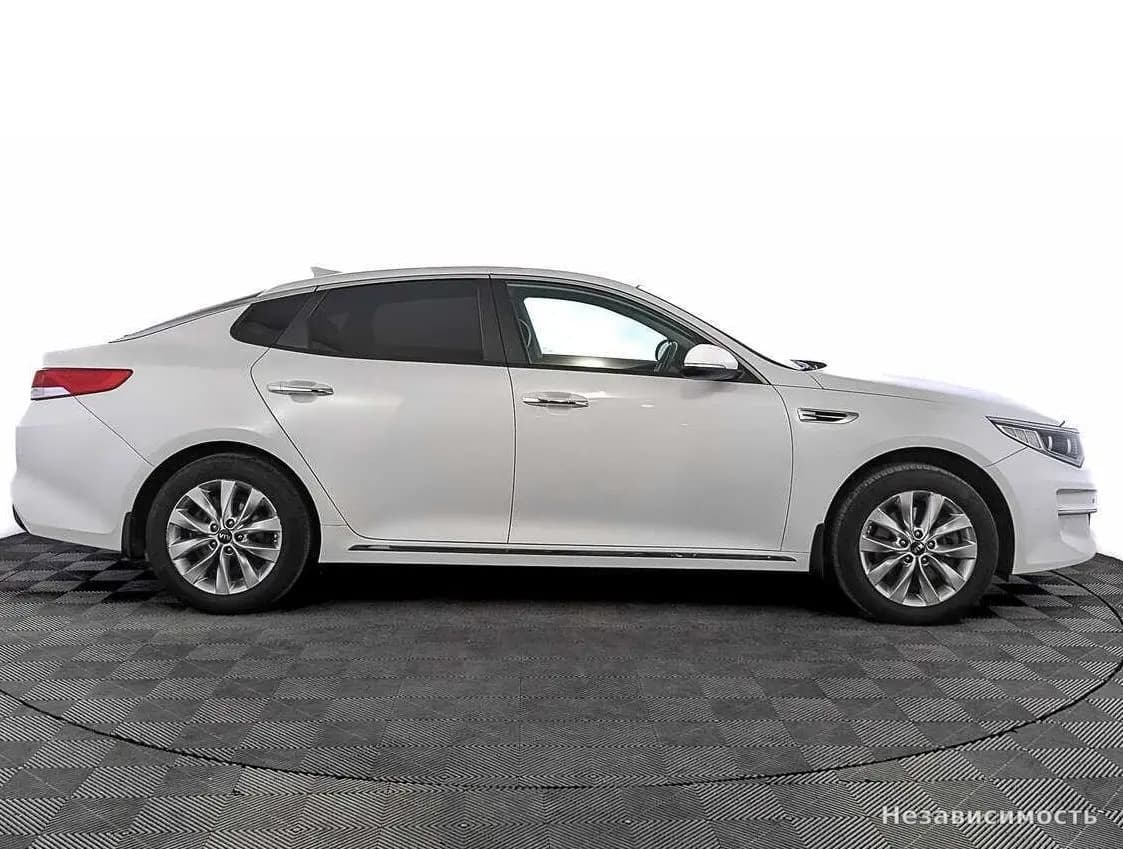 KIA Optima 2017 с пробегом — фото 4