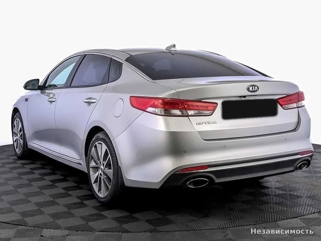 KIA Optima 2018 с пробегом — фото 7