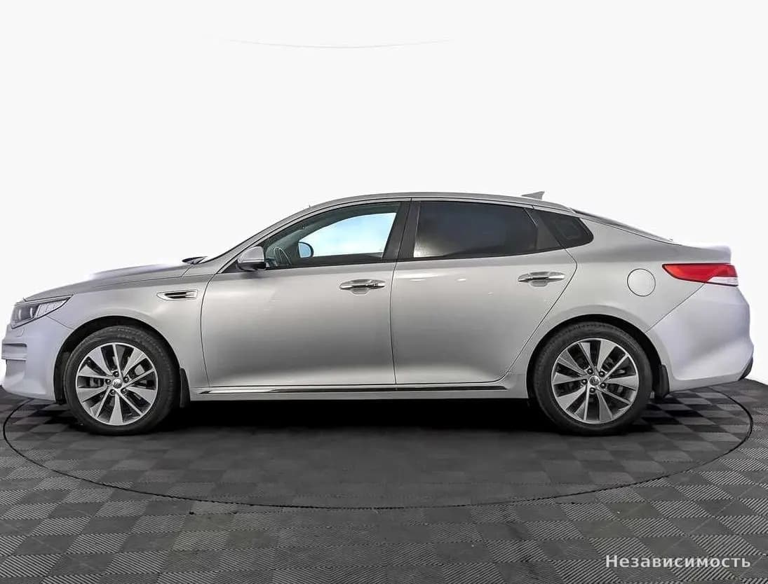 KIA Optima 2018 с пробегом — фото 8