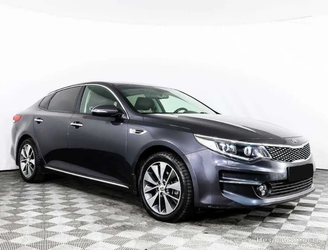 KIA Optima 2017 с пробегом — фото 3