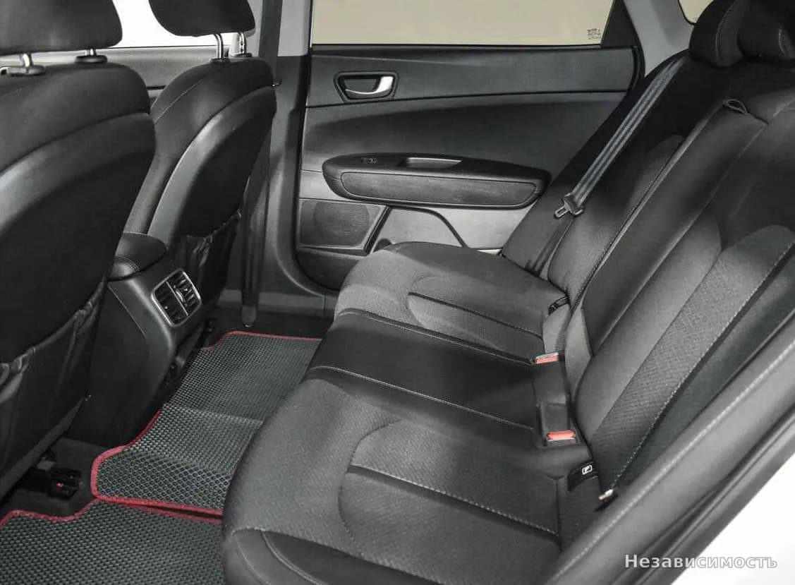 KIA Optima 2019 с пробегом — фото 10