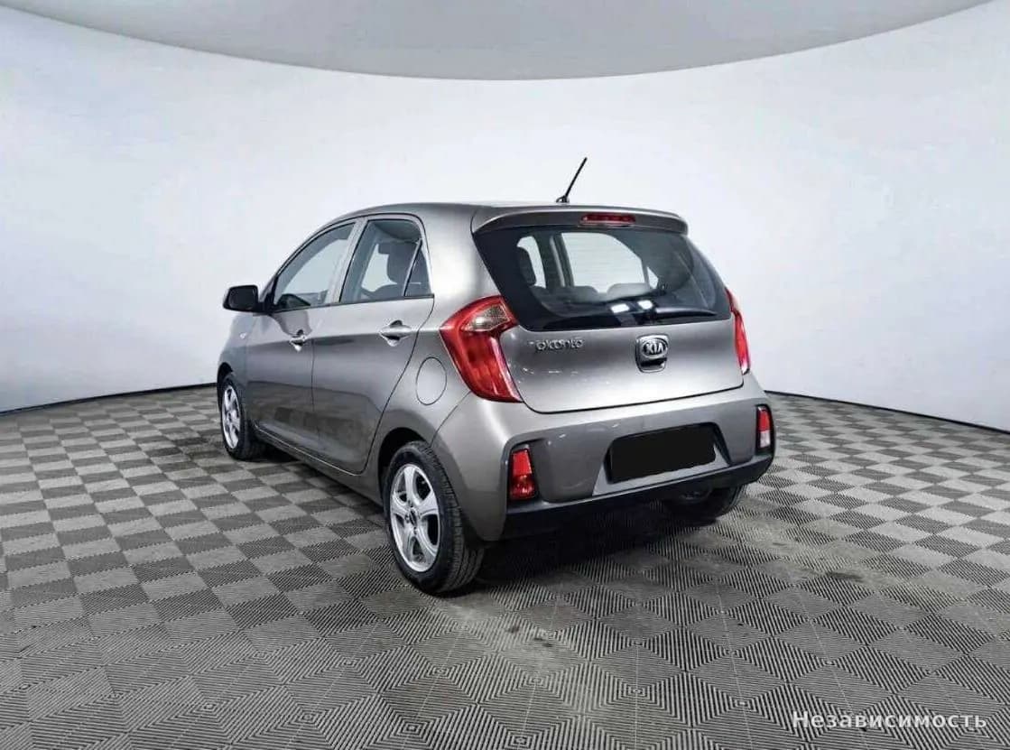 KIA Picanto 2016 с пробегом — фото 7