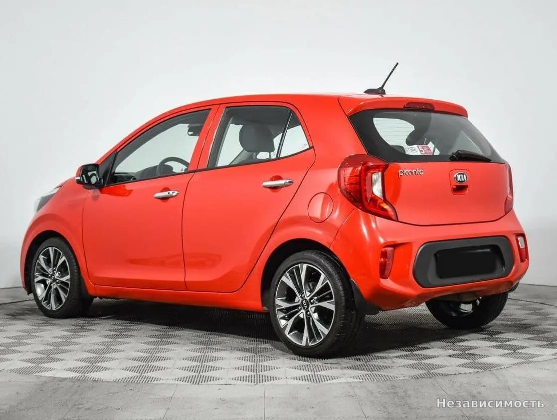 KIA Picanto 2018 с пробегом — фото 7