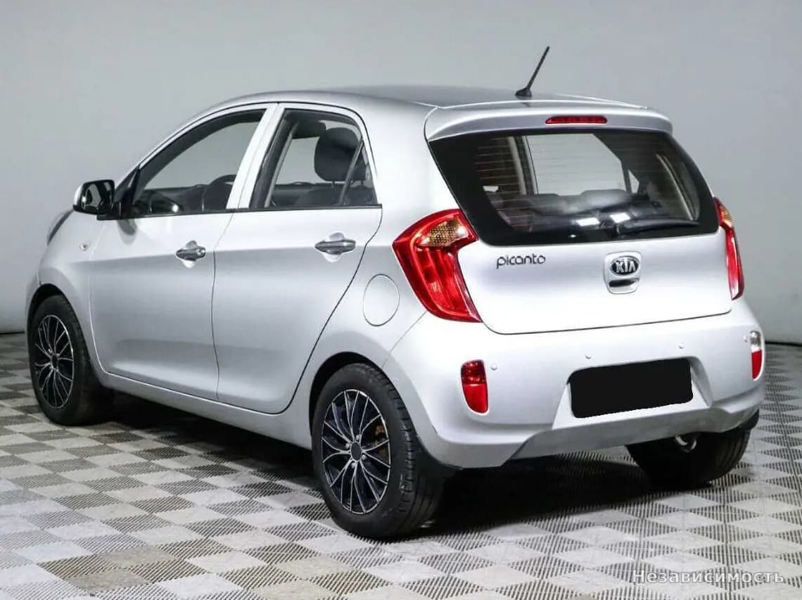 KIA Picanto 2014 с пробегом — фото 7