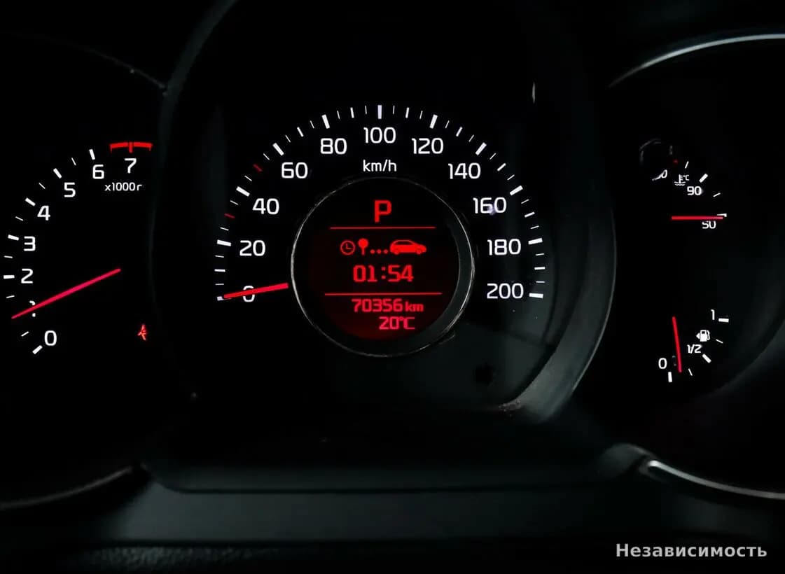 KIA Picanto 2015 с пробегом — фото 9