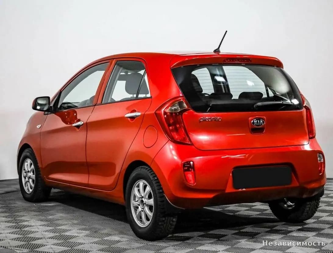 KIA Picanto 2014 с пробегом — фото 6