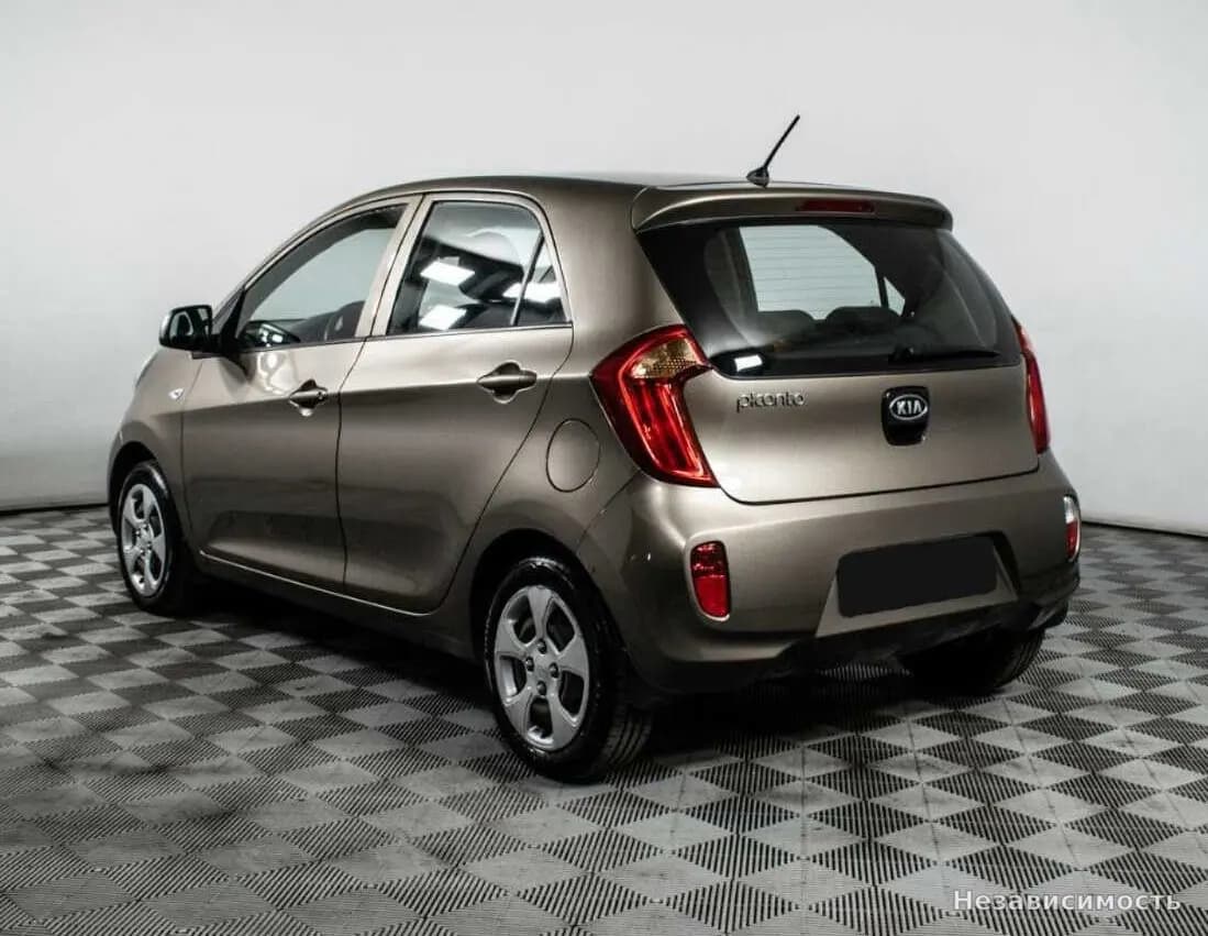 KIA Picanto 2012 с пробегом — фото 6