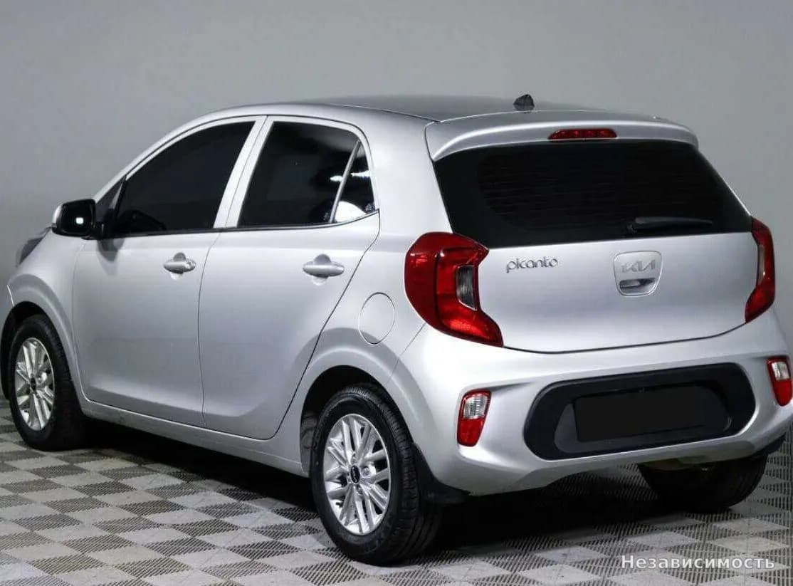 KIA Picanto 2023 с пробегом — фото 7