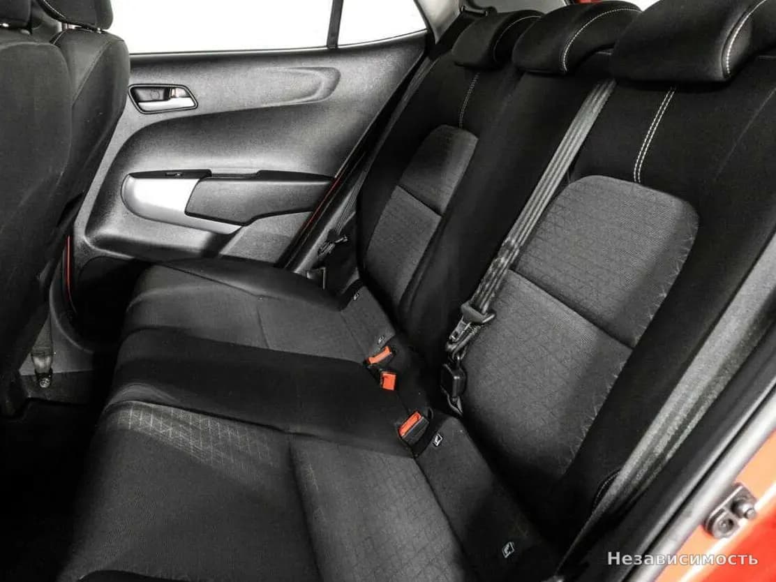 KIA Picanto 2020 с пробегом — фото 10