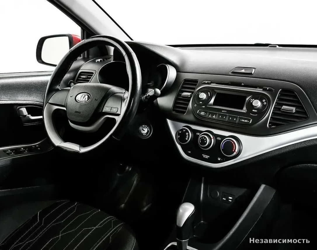 KIA Picanto 2016 с пробегом — фото 9