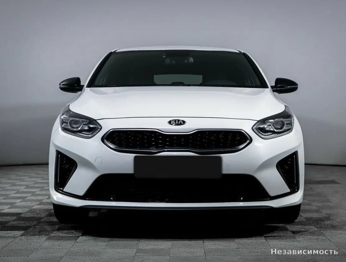 KIA Proceed 2021 с пробегом — фото 2