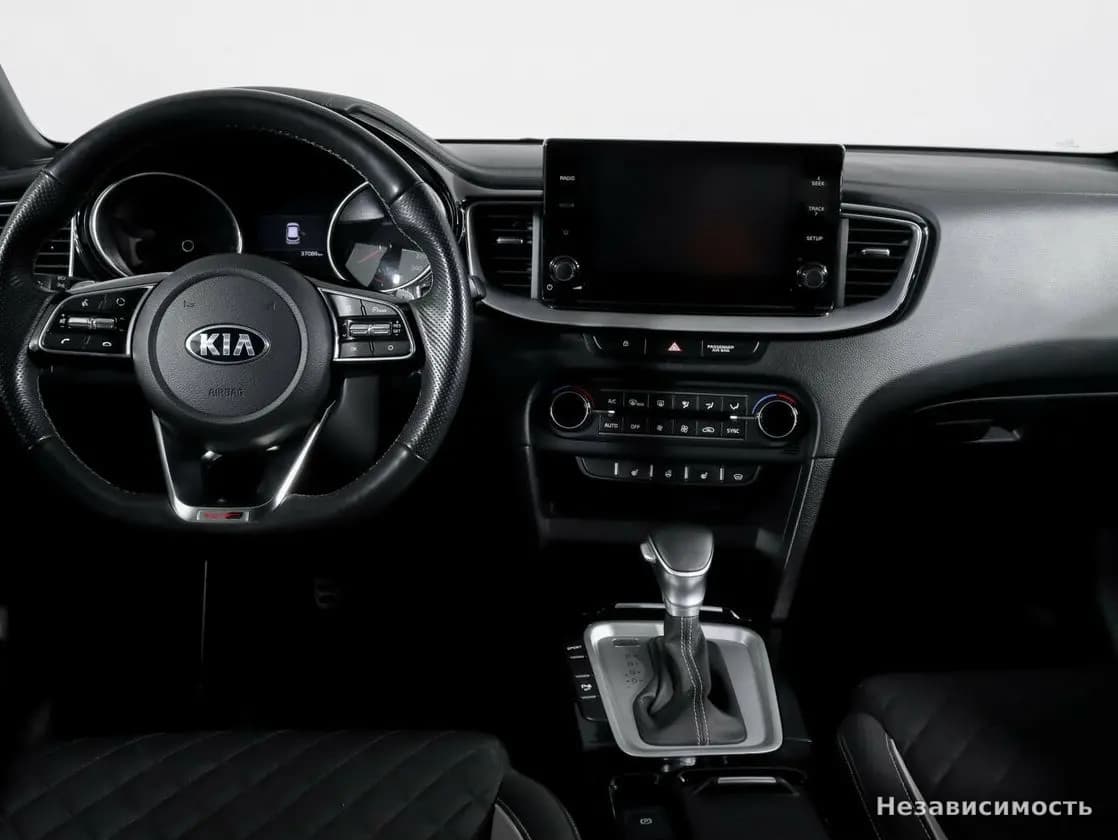 KIA Proceed 2021 с пробегом — фото 10