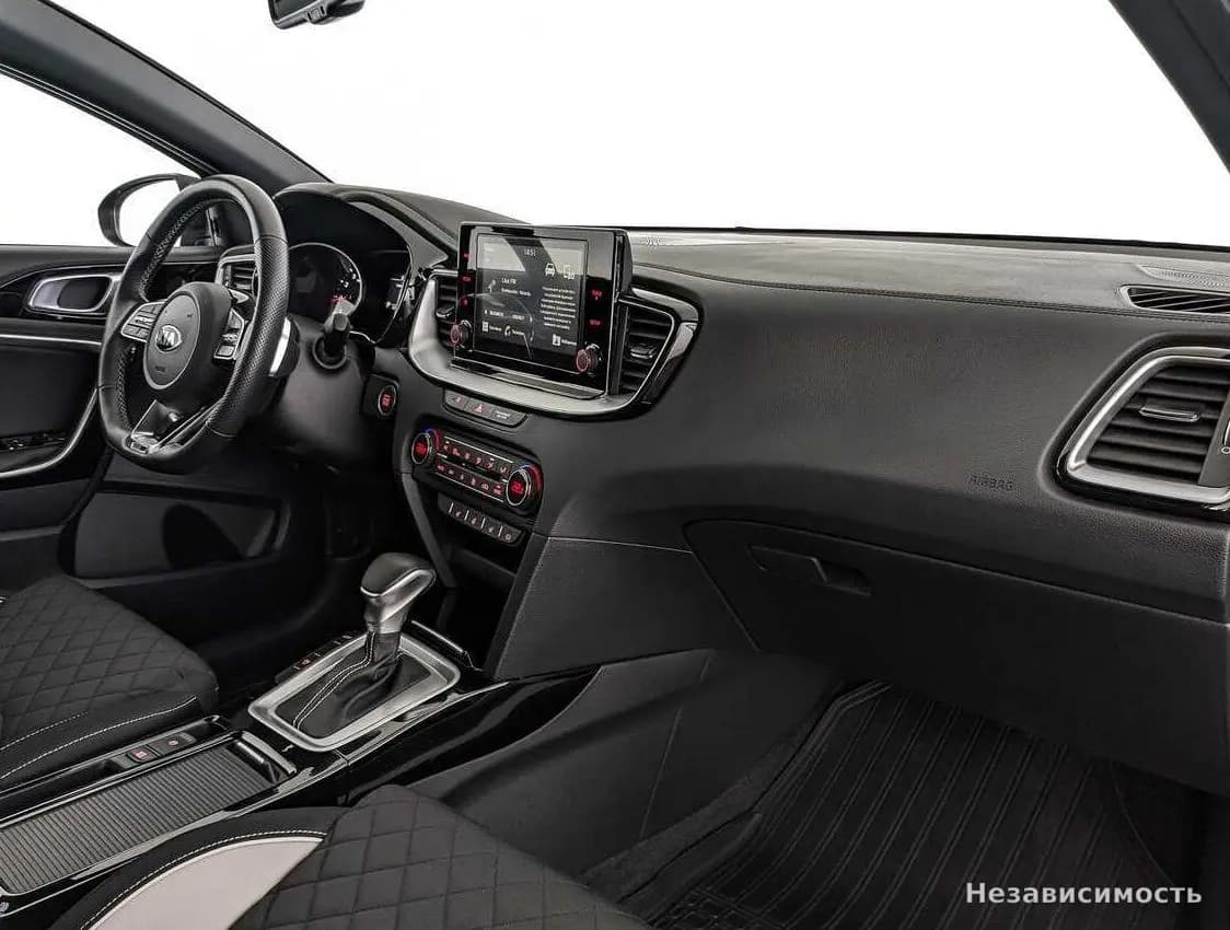KIA Proceed 2021 с пробегом — фото 9