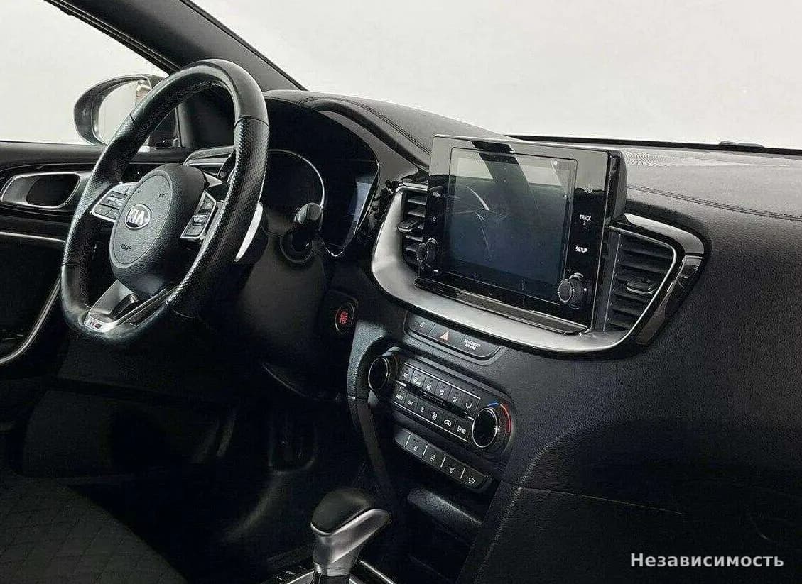 KIA Proceed 2020 с пробегом — фото 9