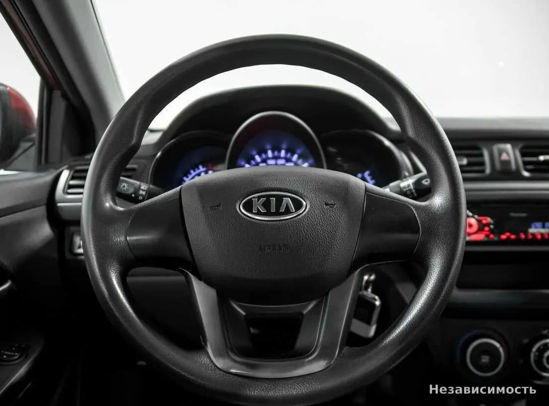 KIA Rio 2012 с пробегом — фото 8
