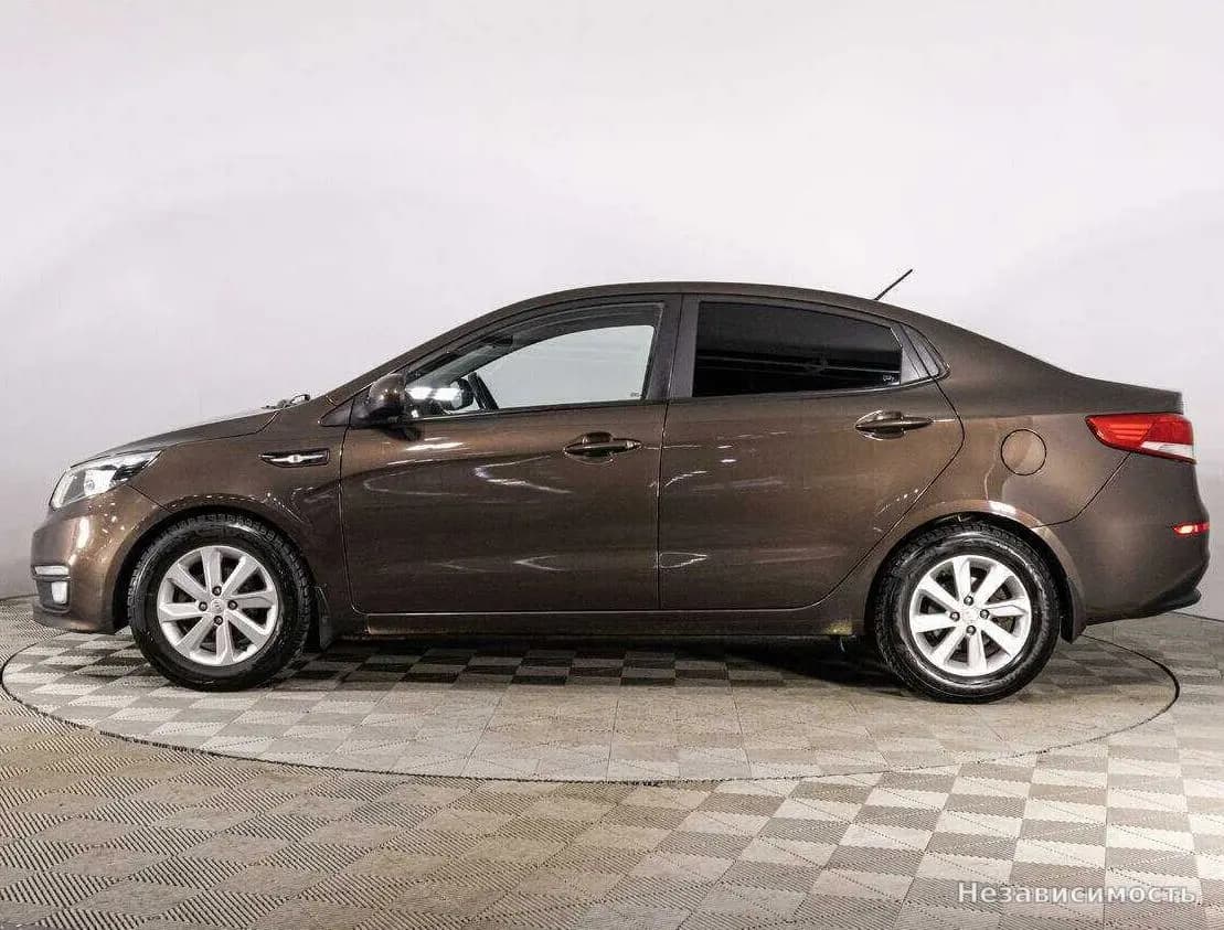 KIA Rio 2016 с пробегом — фото 8