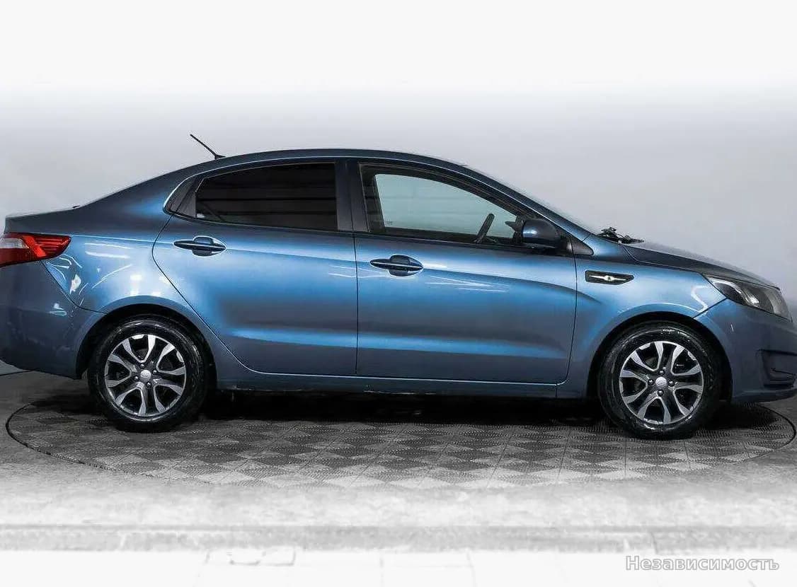 KIA Rio 2013 с пробегом — фото 4