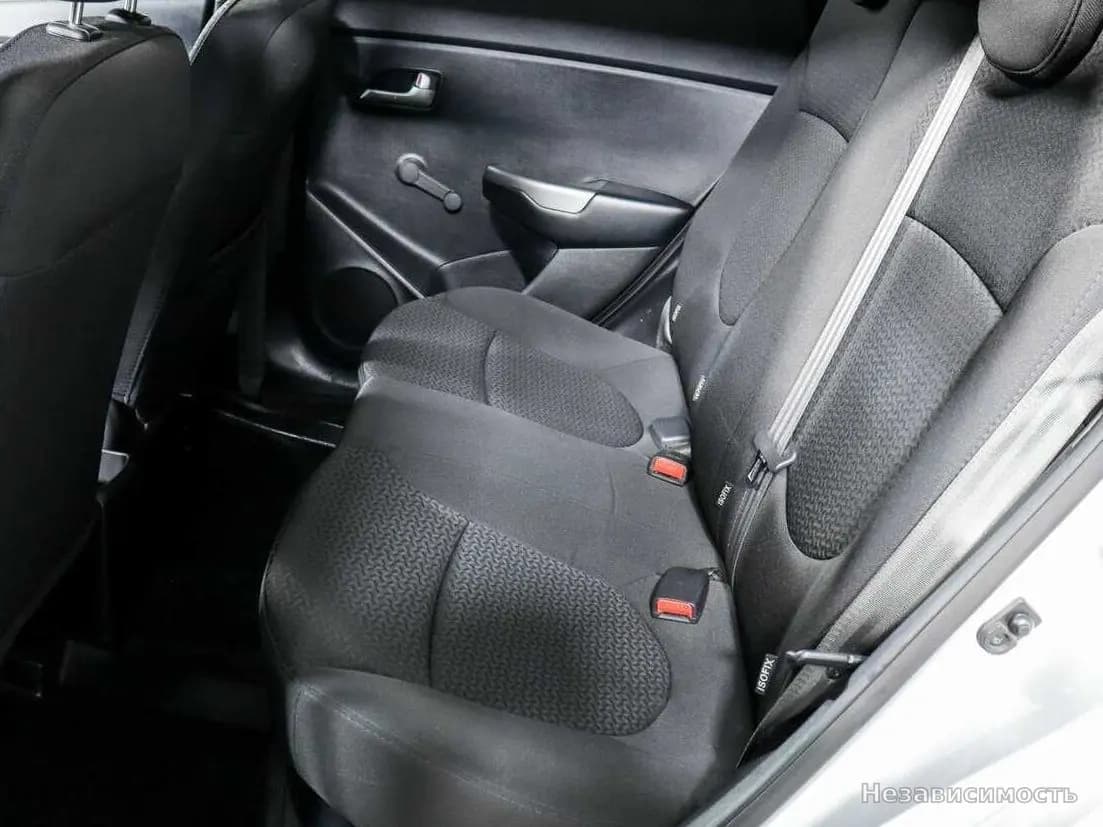 KIA Rio 2016 с пробегом — фото 7