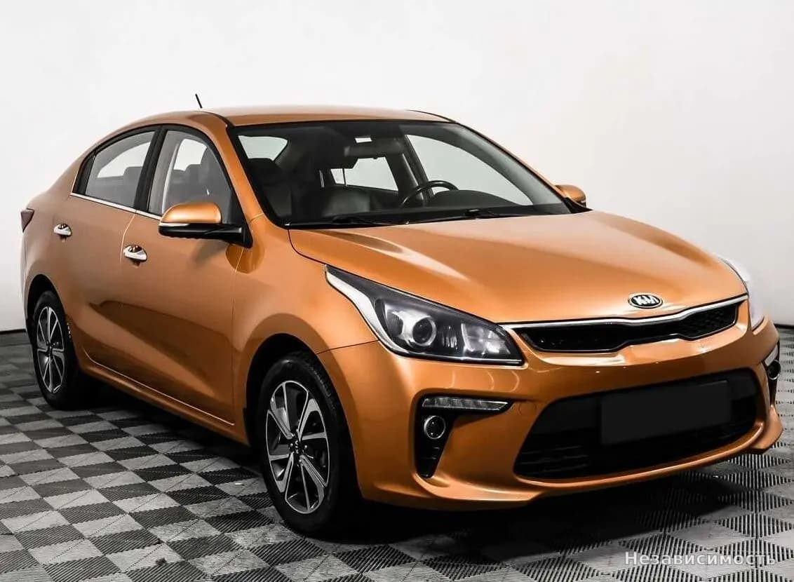 KIA Rio 2018 с пробегом — фото 3