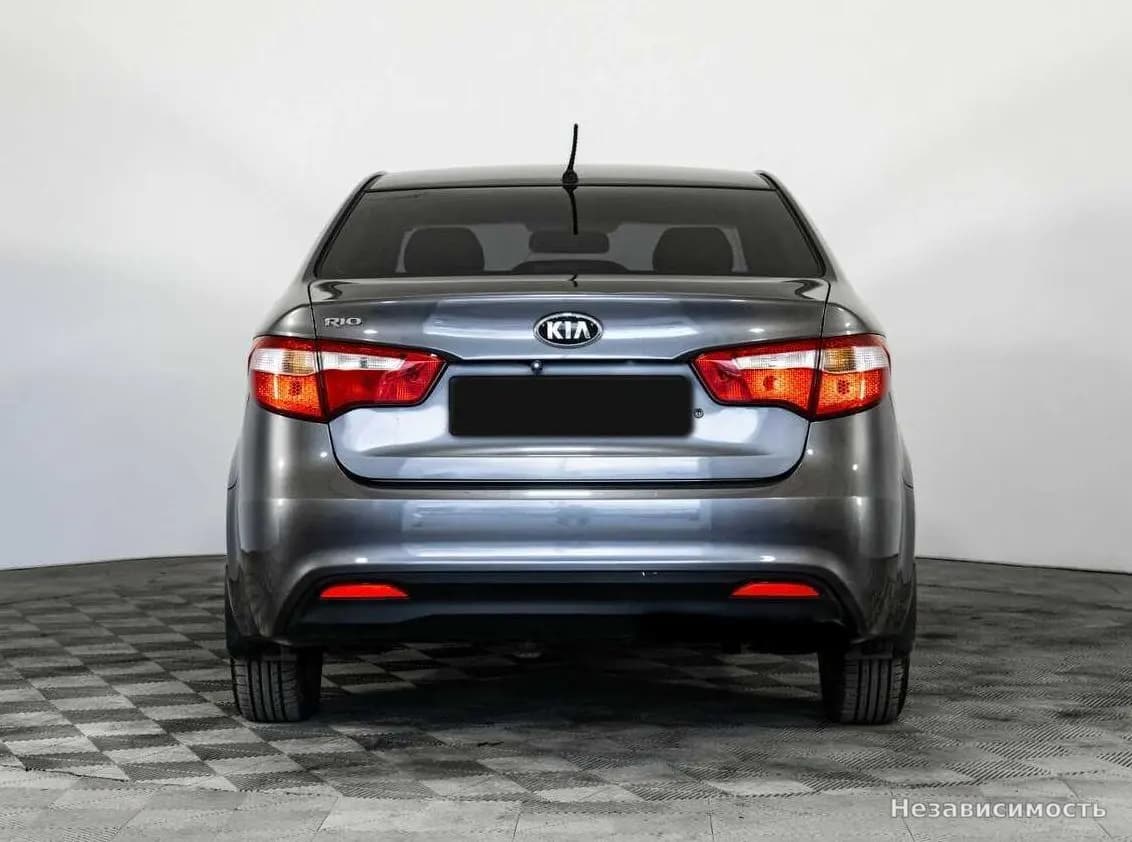 KIA Rio 2014 с пробегом — фото 4